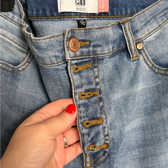 Women’s Cabi Palm Beach Wide Leg Crop Denim Jeans - Picture 3 of 4